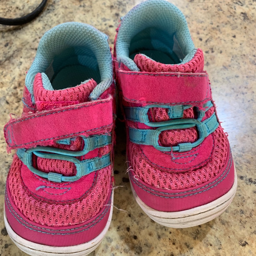 Stride rite size 5